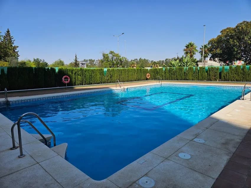 Piso en venta en El Consul - El Romeral